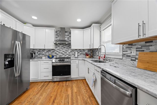 318 S Pine Street, Walhalla, SC 29691