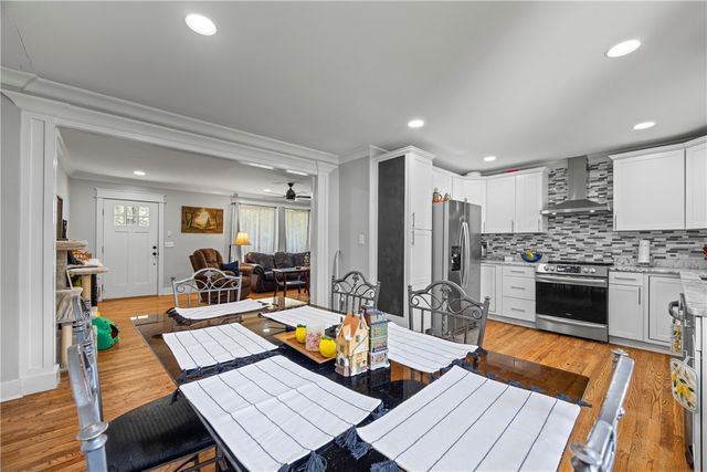 318 S Pine Street, Walhalla, SC 29691