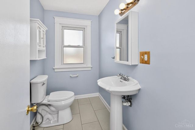 1007 W Loveland Avenue, Loveland, OH 45140