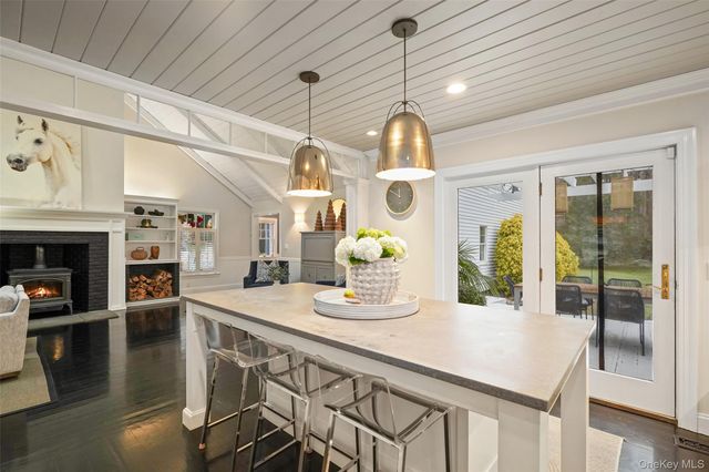 702 Croton Lake Road, Bedford Corners, NY 10549