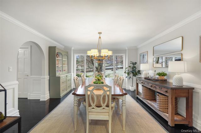 702 Croton Lake Road, Bedford Corners, NY 10549