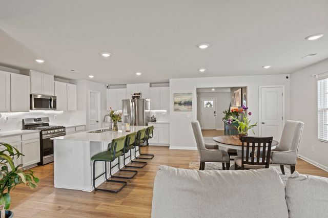 1743 Southwold Lane, Boiling Springs, SC 29316