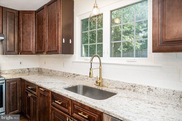 1002 RED HARVEST RD, Gambrills, MD 21054