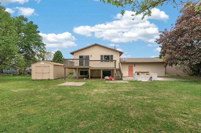 3914 67th Street E, Inver Grove Heights, MN 55076