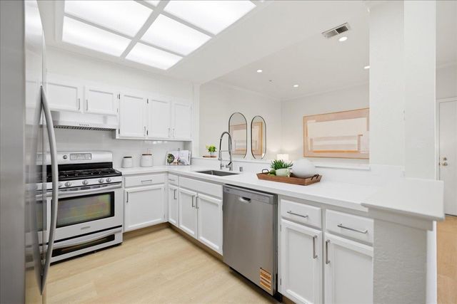 23 Binnacle Lane, Foster City, CA 94404