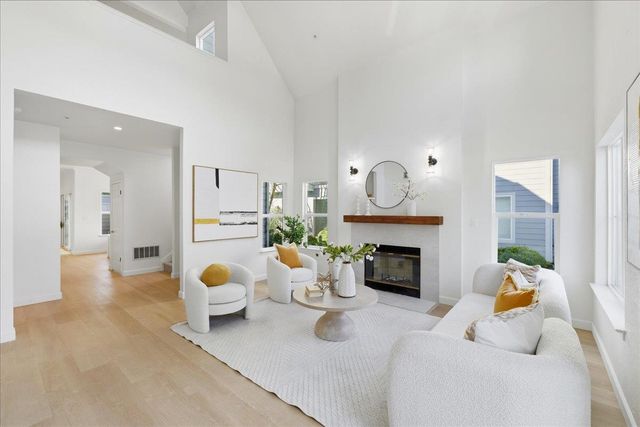 23 Binnacle Lane, Foster City, CA 94404