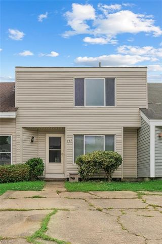 417 Falling LN, Virginia Beach, VA 23454