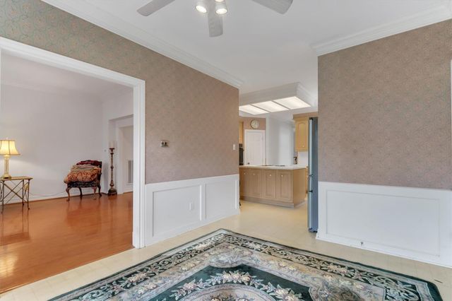 1038 Trapper Hill Drive, Houston, TX 77077