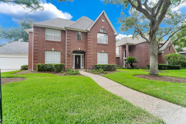 1038 Trapper Hill Drive, Houston, TX 77077