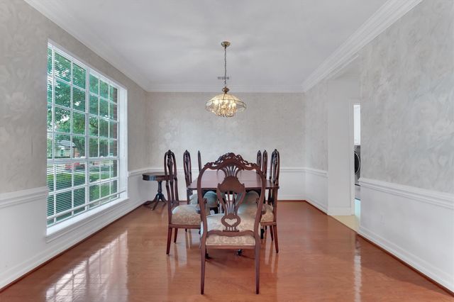 1038 Trapper Hill Drive, Houston, TX 77077