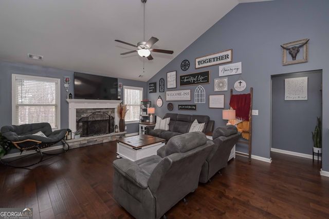 124 Ashley Pointe Drive, Hiram, GA 30141