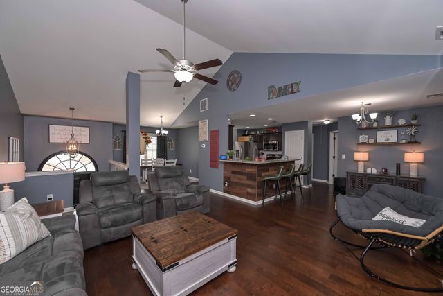 124 Ashley Pointe Drive, Hiram, GA 30141