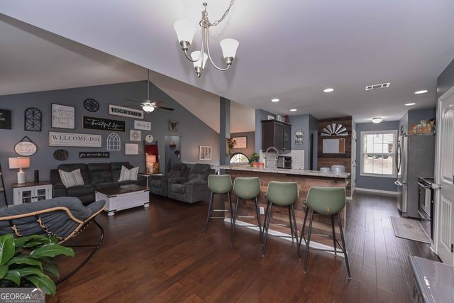 124 Ashley Pointe Drive, Hiram, GA 30141