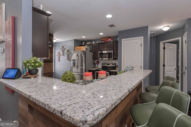 124 Ashley Pointe Drive, Hiram, GA 30141