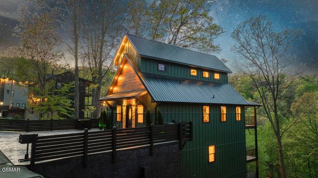 1357 N Baden Drive, Gatlinburg, TN 37738