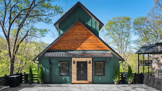1357 N Baden Drive, Gatlinburg, TN 37738