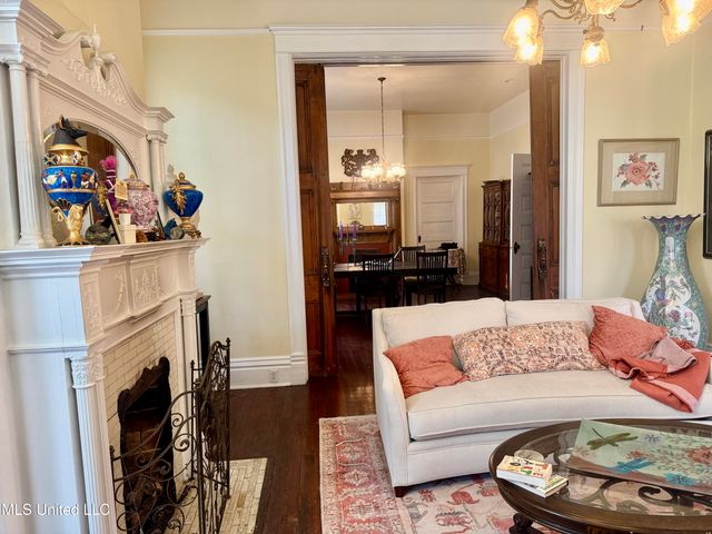 404 S Commerce Street, Natchez, MS 39120