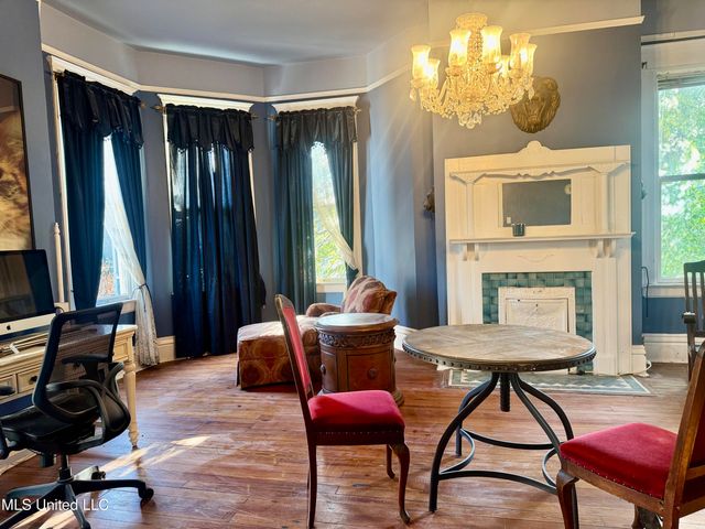 404 S Commerce Street, Natchez, MS 39120