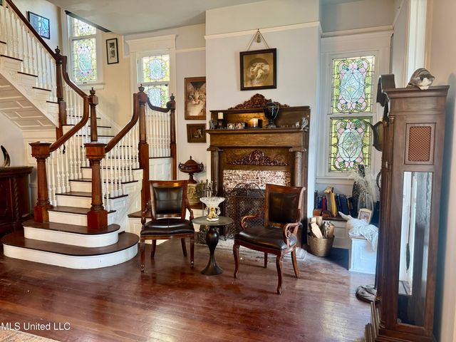 404 S Commerce Street, Natchez, MS 39120