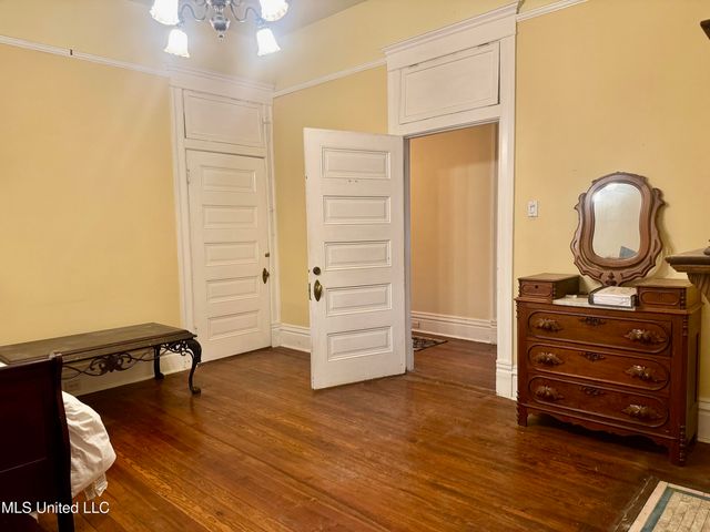 404 S Commerce Street, Natchez, MS 39120