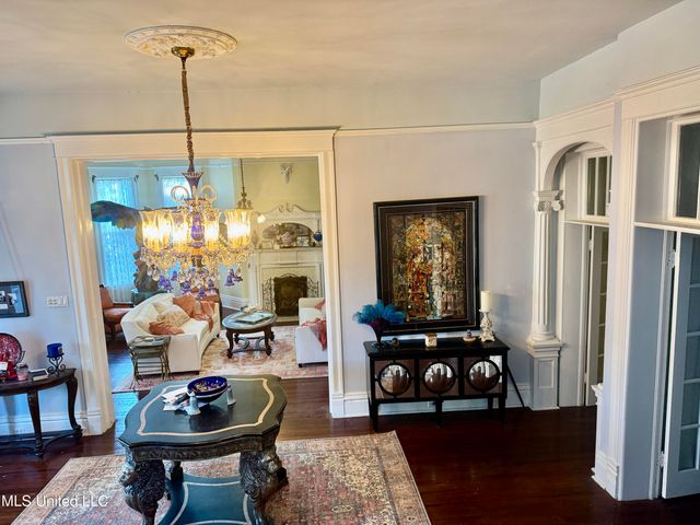 404 S Commerce Street, Natchez, MS 39120