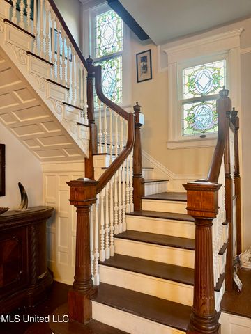 404 S Commerce Street, Natchez, MS 39120