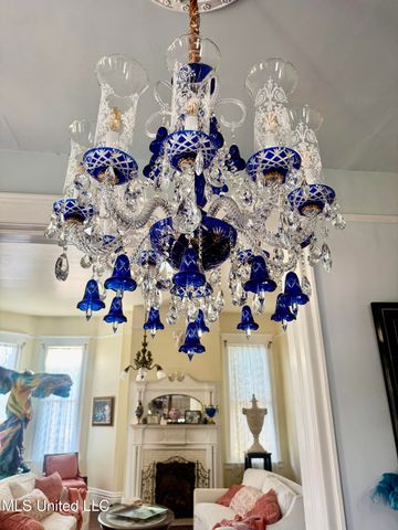 404 S Commerce Street, Natchez, MS 39120