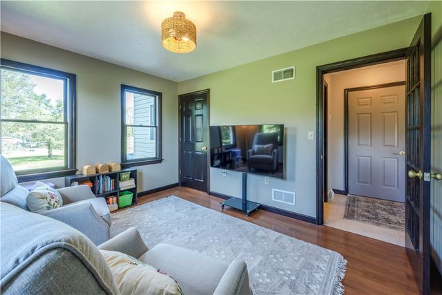 2804 Harvest Lane, North Huntingdon, PA 15642