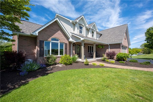 2804 Harvest Lane, North Huntingdon, PA 15642