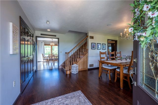 2804 Harvest Lane, North Huntingdon, PA 15642