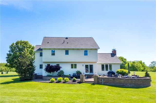 2804 Harvest Lane, North Huntingdon, PA 15642