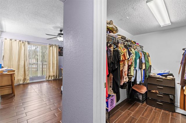 1810 NW 23RD BOULEVARD 202, Gainesville, FL 32605