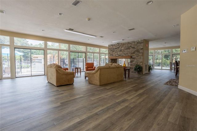 1810 NW 23RD BOULEVARD 202, Gainesville, FL 32605