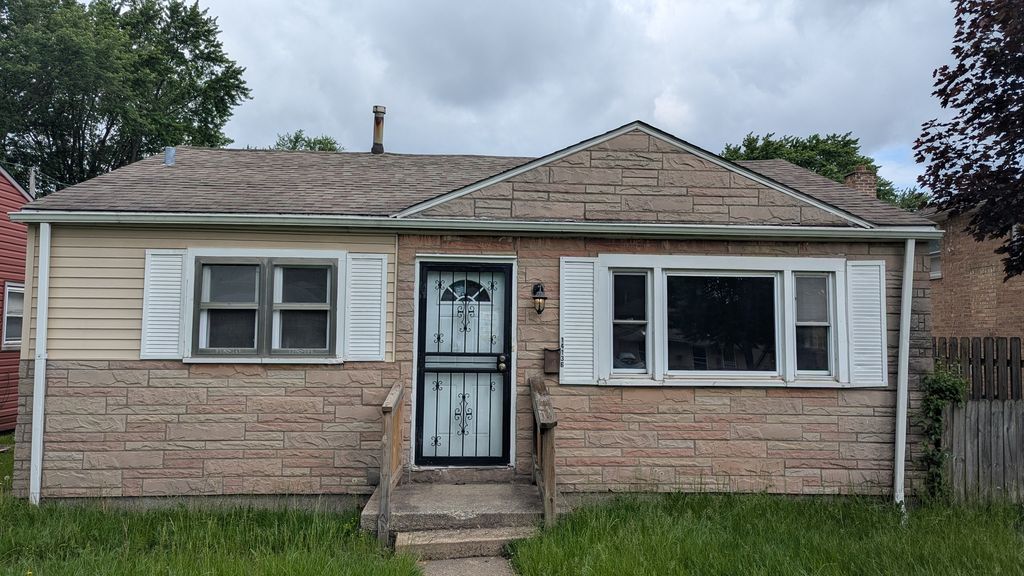 14136 S Hoxie Avenue, Burnham, IL 60633