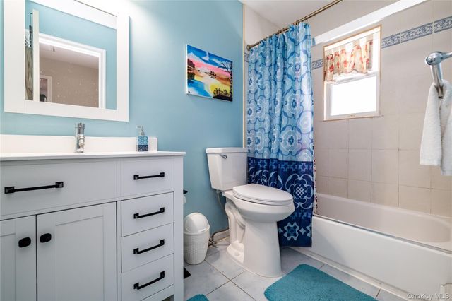 458 E Pine Street, Long Beach, NY 11561