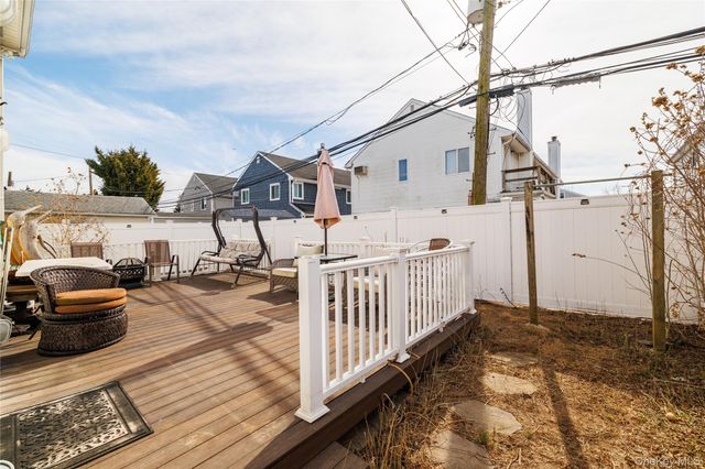 458 E Pine Street, Long Beach, NY 11561