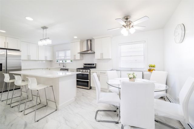 458 E Pine Street, Long Beach, NY 11561