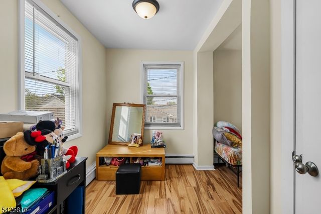 133 S 20Th Ave, Manville Boro, NJ 08835