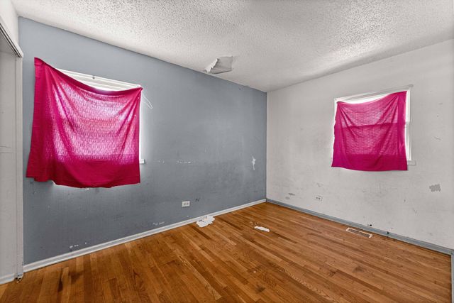 2426 223rd Street, Sauk Village, IL 60411
