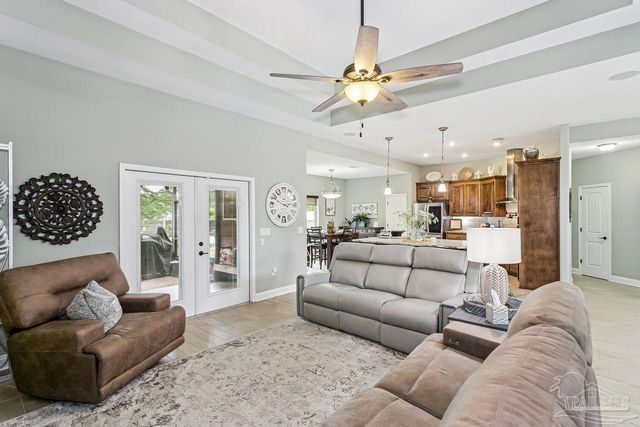 5534 Bellview Ct, Milton, FL 32583