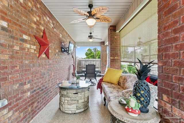 5534 Bellview Ct, Milton, FL 32583