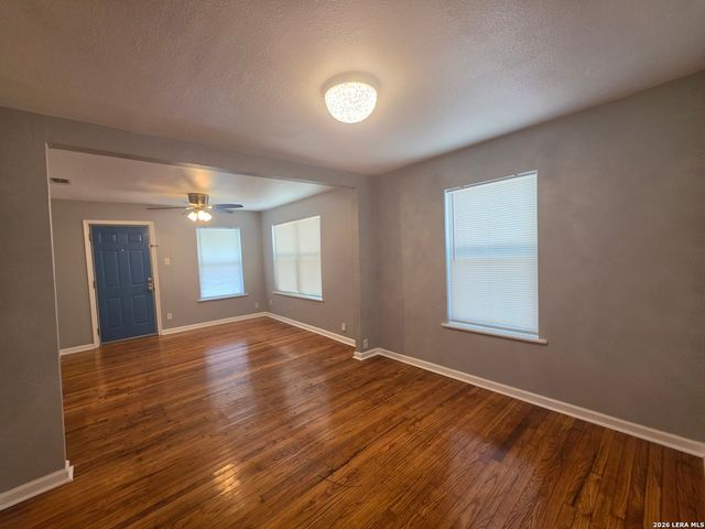 255 Walton Ave, San Antonio, TX 78225