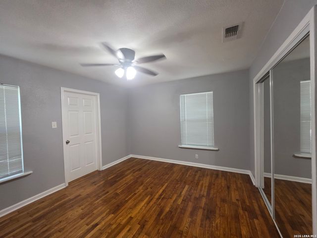 255 Walton Ave, San Antonio, TX 78225