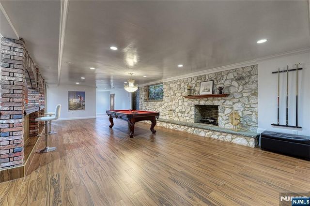 91 Chestnut Ridge Road, Saddle River, NJ 07458