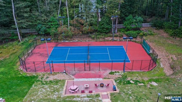 91 Chestnut Ridge Road, Saddle River, NJ 07458