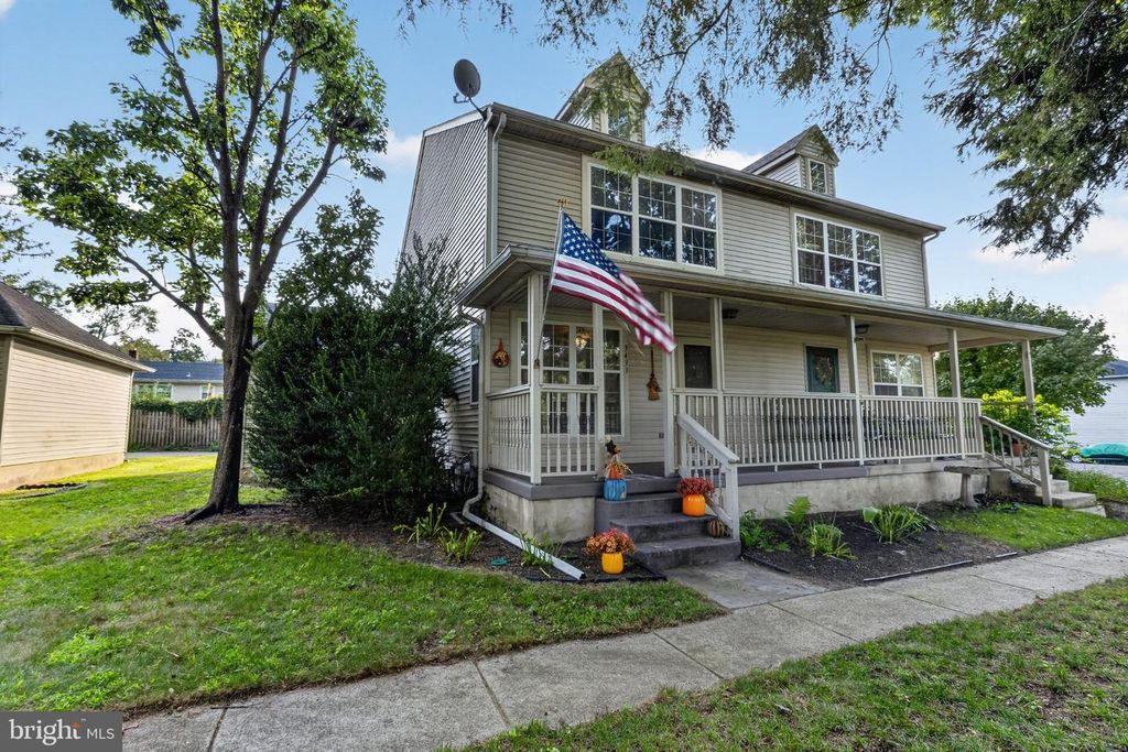 3433 IRON ROCK, PENNSAUKEN TWP, NJ 08109 — exterior