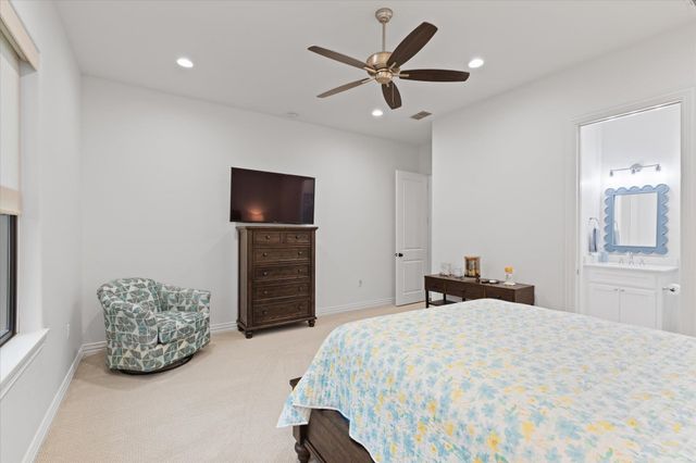 211 Ella Kate Dr., Longview, TX 75605