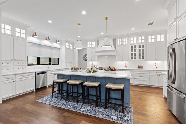 211 Ella Kate Dr., Longview, TX 75605