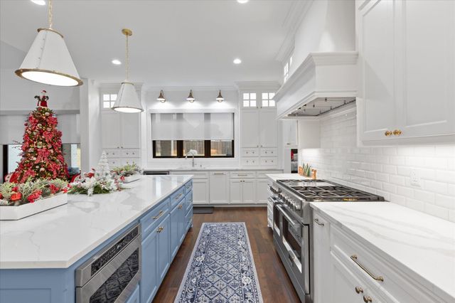 211 Ella Kate Dr., Longview, TX 75605