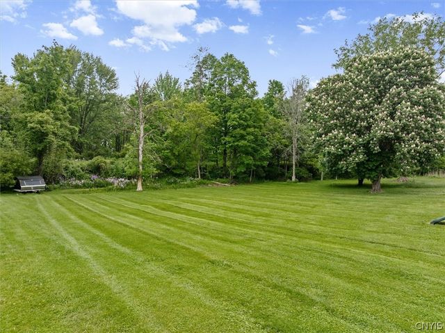 123 Seneca Avenue, Vernon, NY 13421